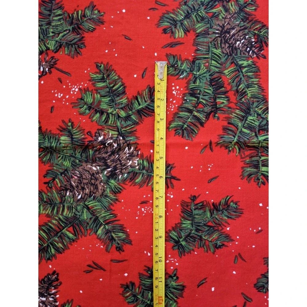 Vintage Mid Century Christmas Table Cloth Indian Head Mills Fabric‎ Snowy Pine